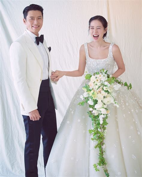 son ye jin nipple|Korean celeb couple Son Ye.